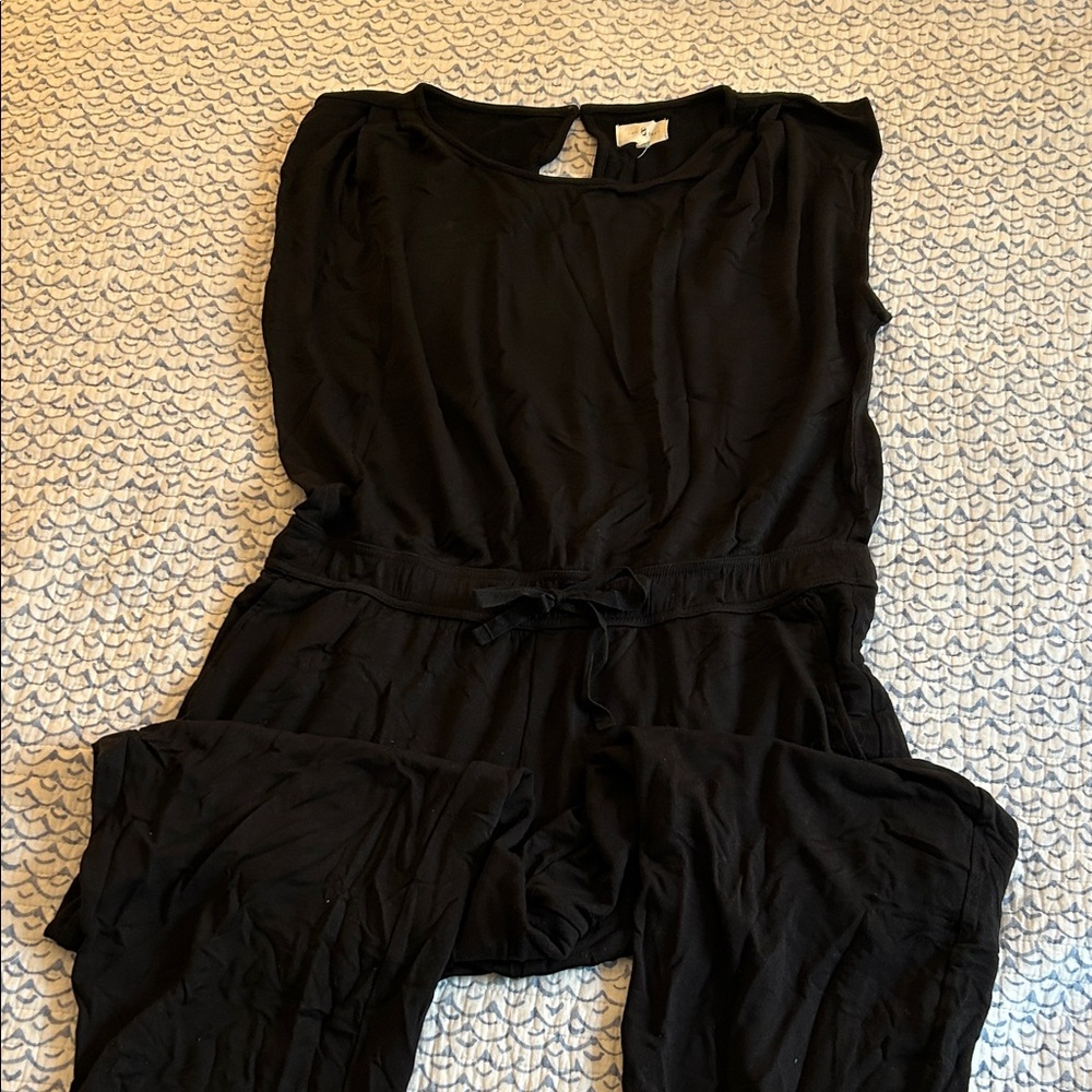 Lou and Grey Casual Black Sleeveless Jumpsuit